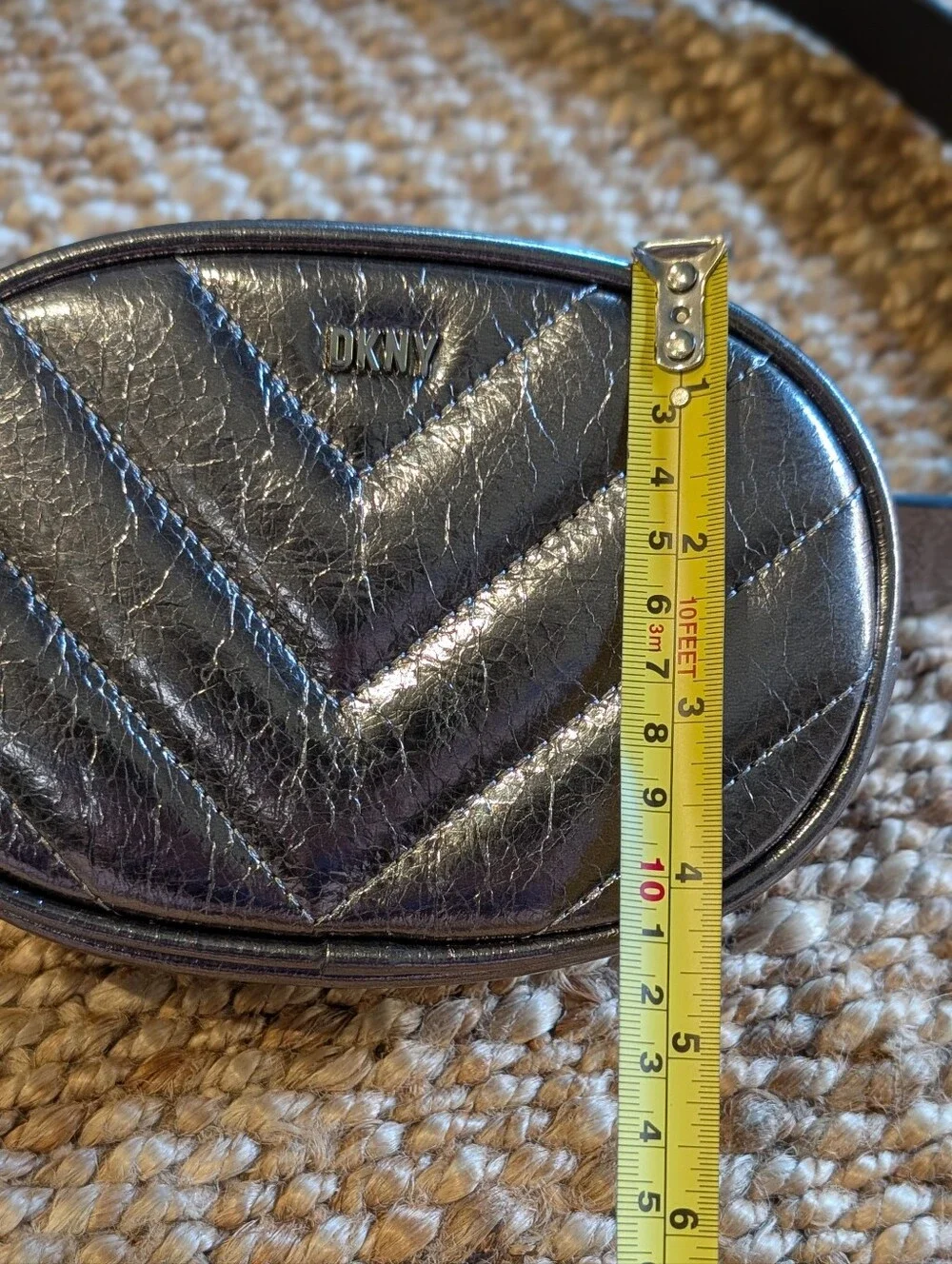 DKNY Metallic Silver Chevron Quilted Oval Belt Bag - NWOT Indie
